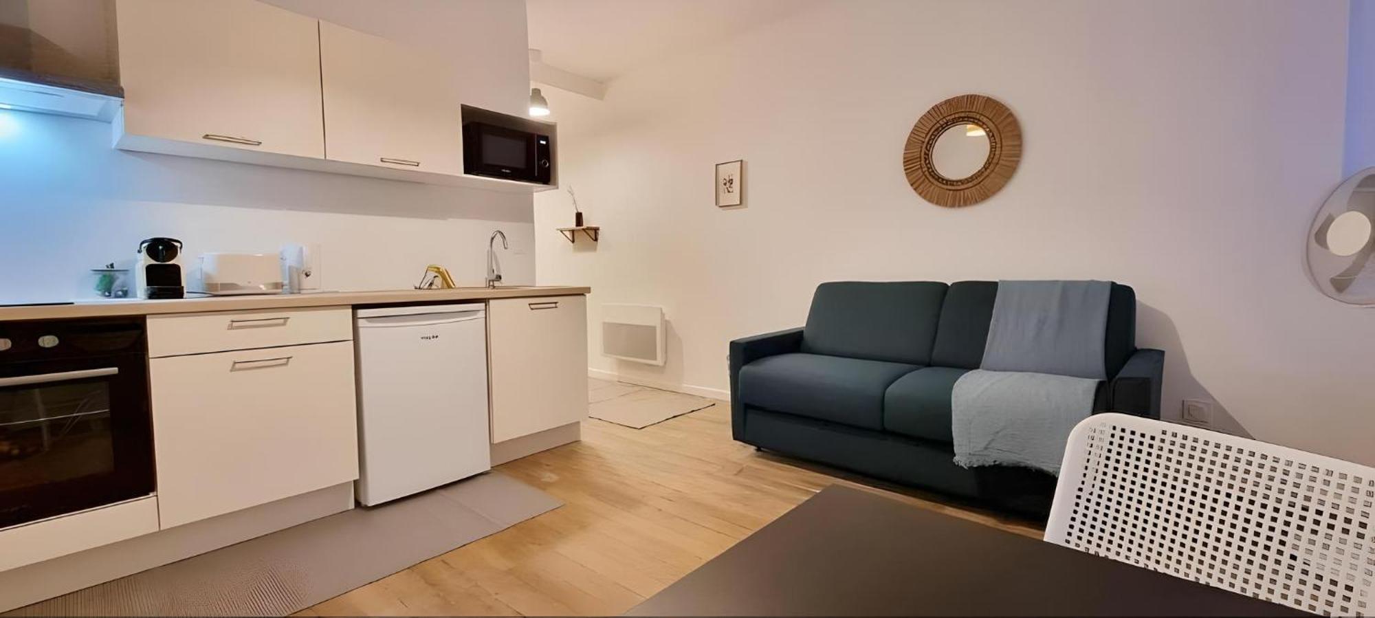 Large Studio Lumineux Et Neuf, Parking Gratuit Châteauroux Esterno foto