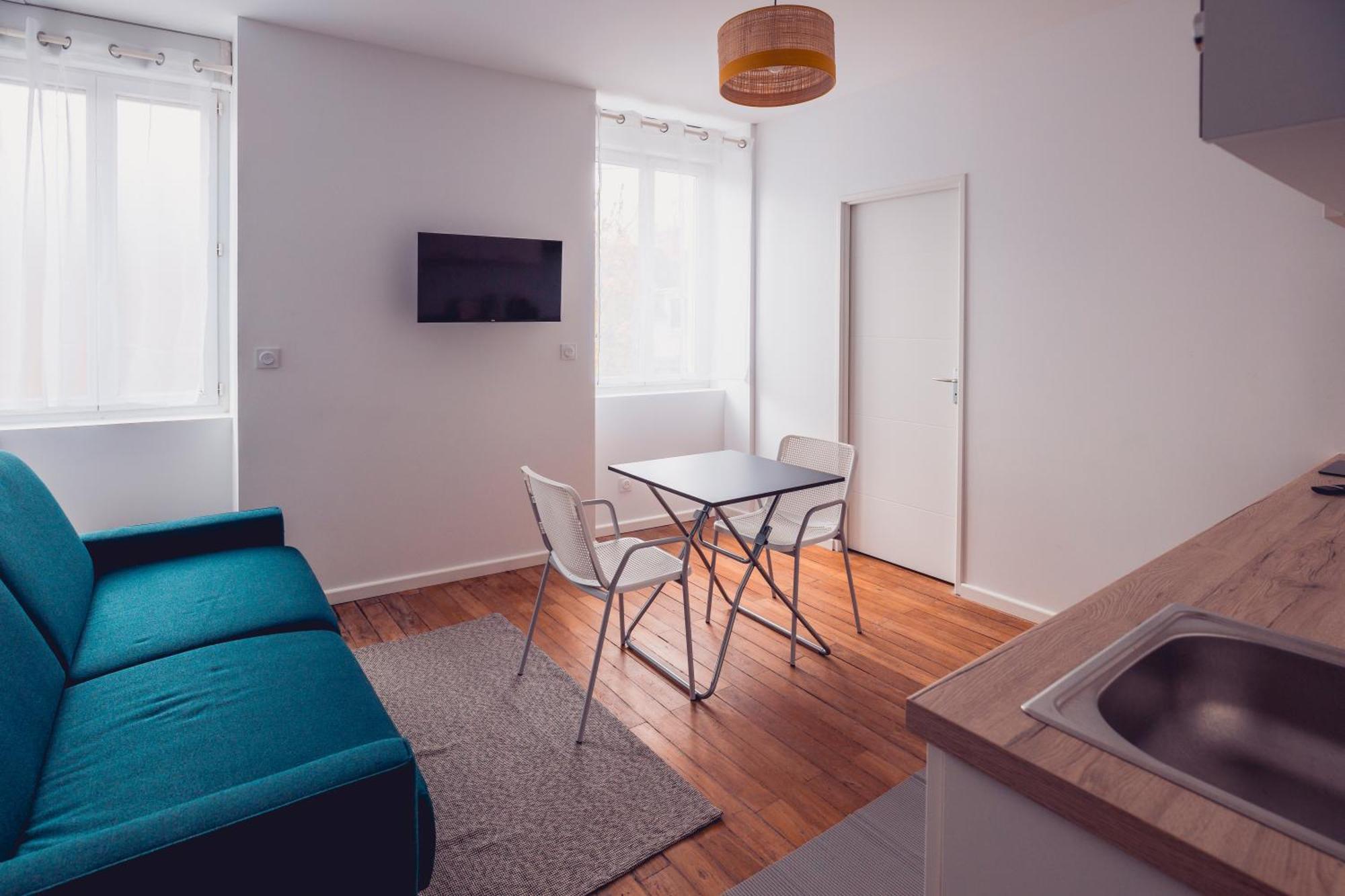 Large Studio Lumineux Et Neuf, Parking Gratuit Châteauroux Esterno foto